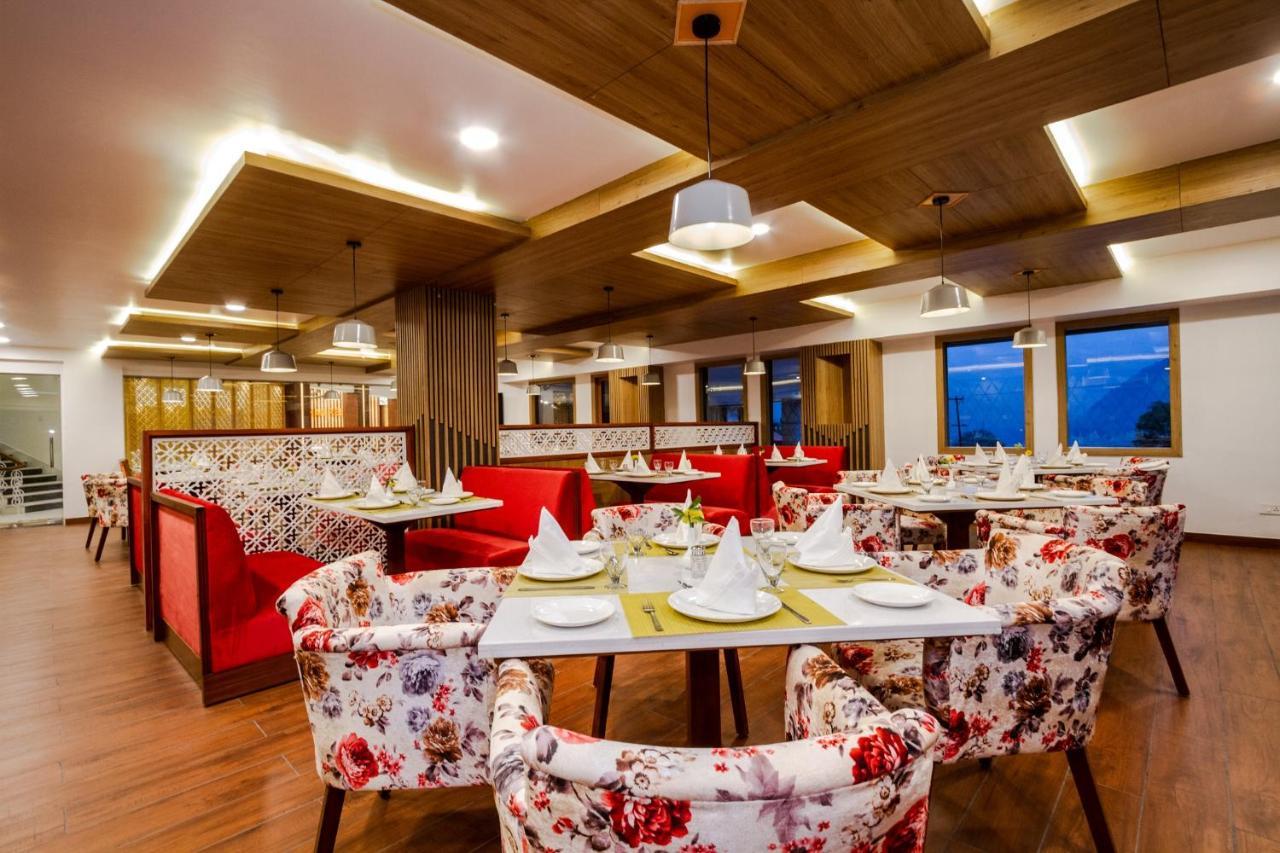 Anand Vardhan Resorts Manāli Dış mekan fotoğraf