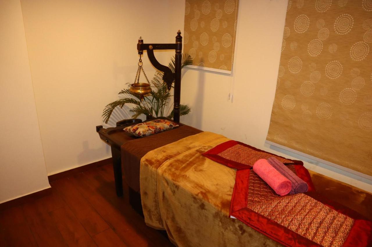 Anand Vardhan Resorts Manāli Dış mekan fotoğraf