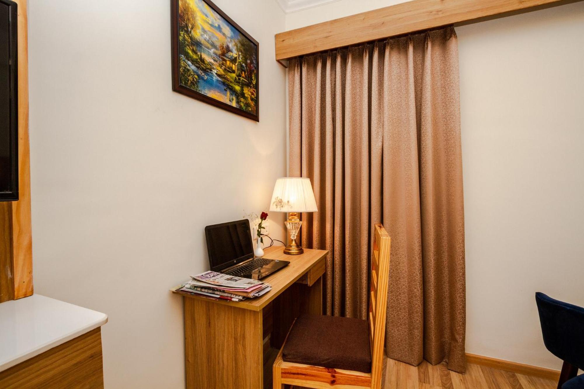 Anand Vardhan Resorts Manāli Oda fotoğraf